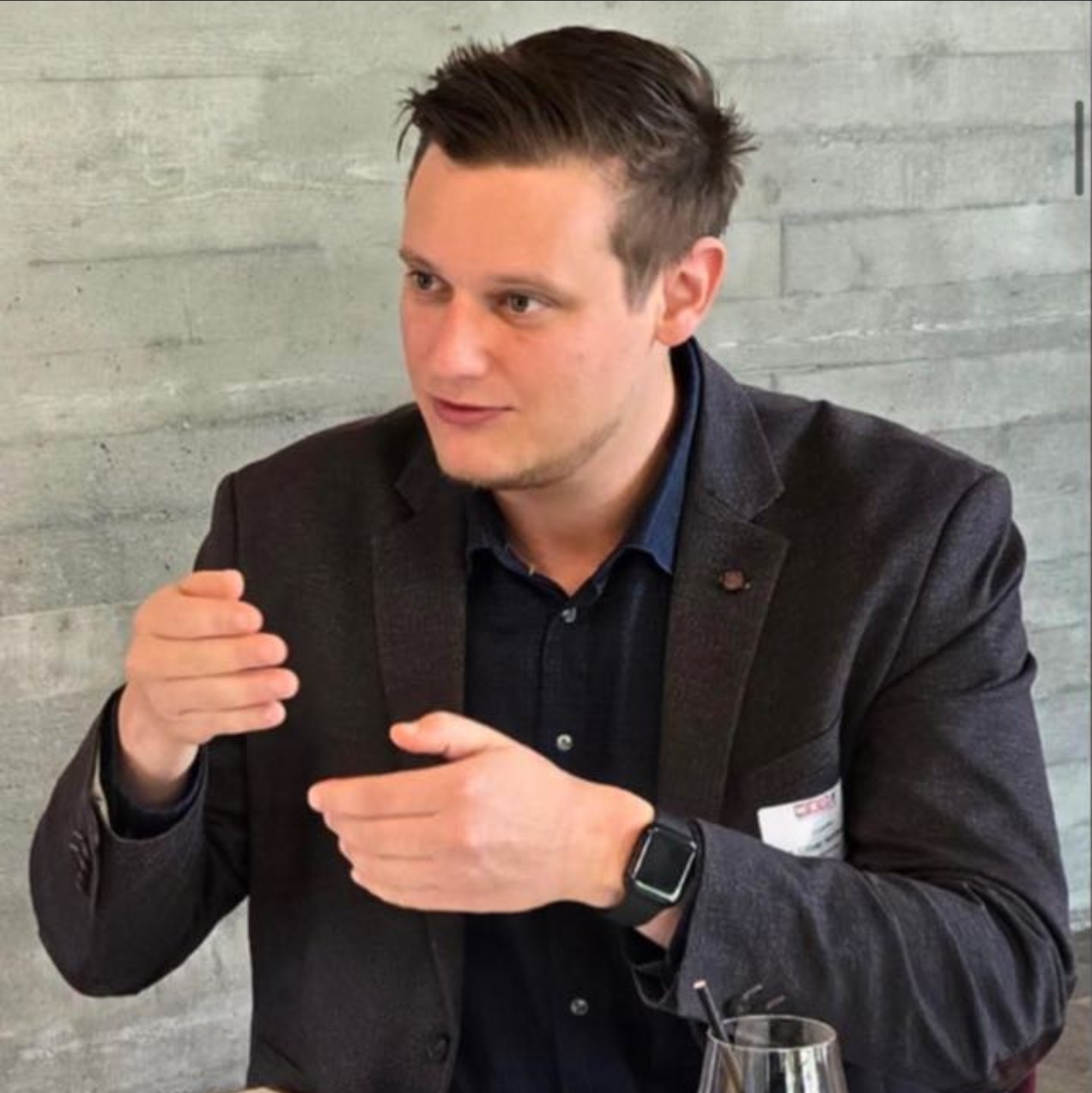 Oliver Hartmann